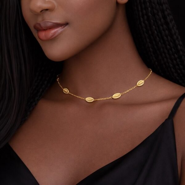 Aura Cowrie Necklace